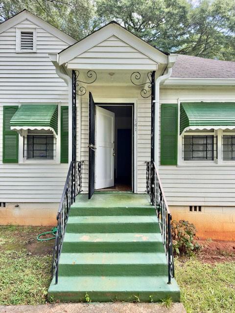 161 Martha Avenue NE