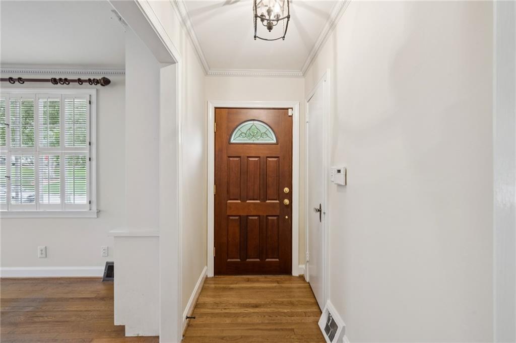 1925 Colland Drive NW