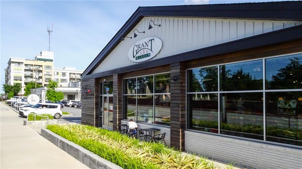 1132 Lonetia Street SE