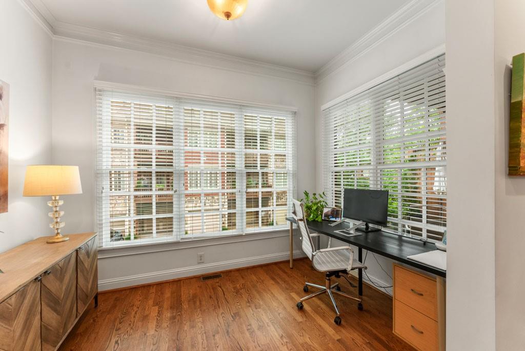 1227 Parkside Village Drive NW