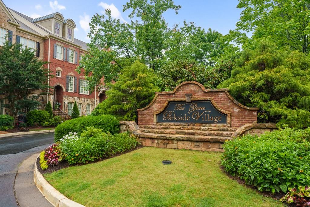 1227 Parkside Village Drive NW