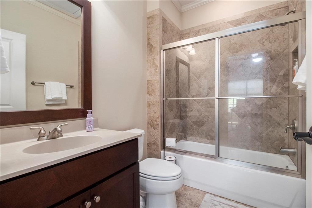 3015 Southmoor Trace