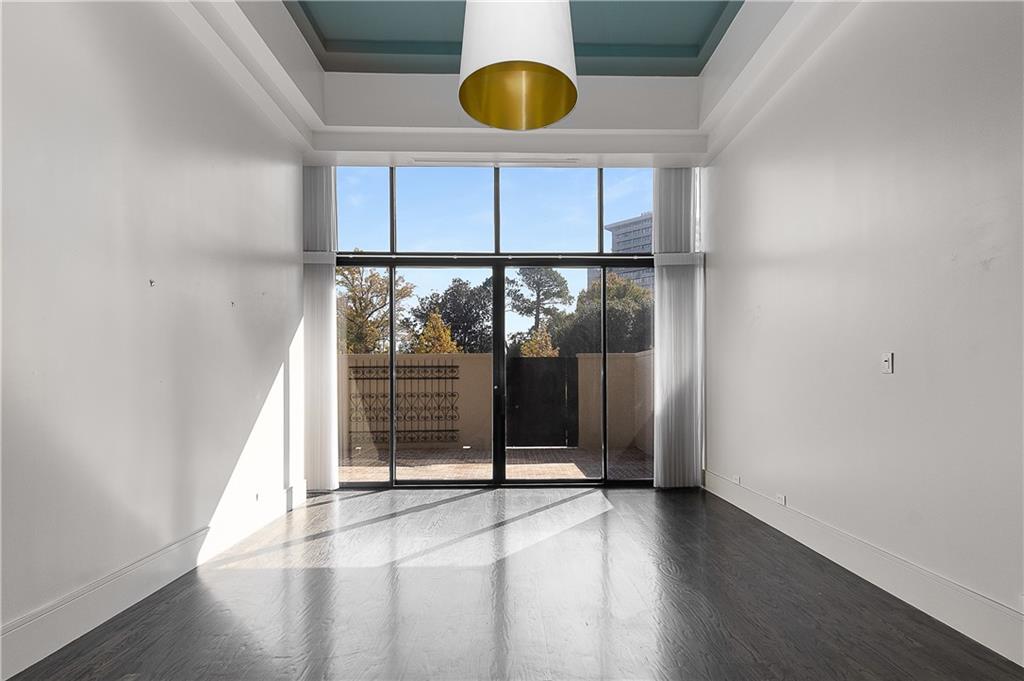 2660 Peachtree Road NW Unit 4G