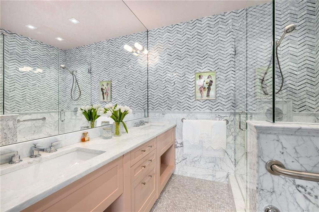 2660 Peachtree Road NW Unit 4G