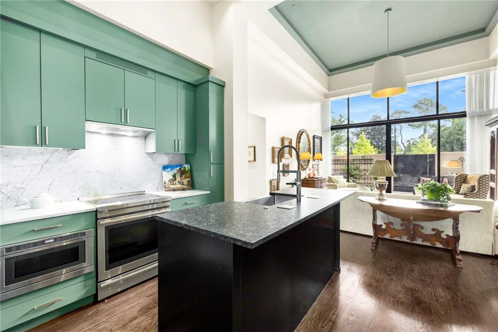 2660 Peachtree Road NW Unit 4G