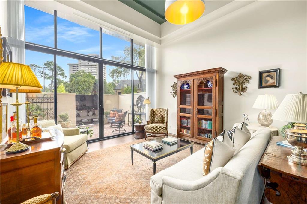 2660 Peachtree Road NW Unit 4G