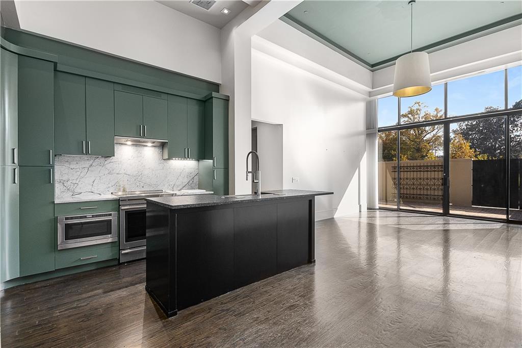 2660 Peachtree Road NW Unit 4G