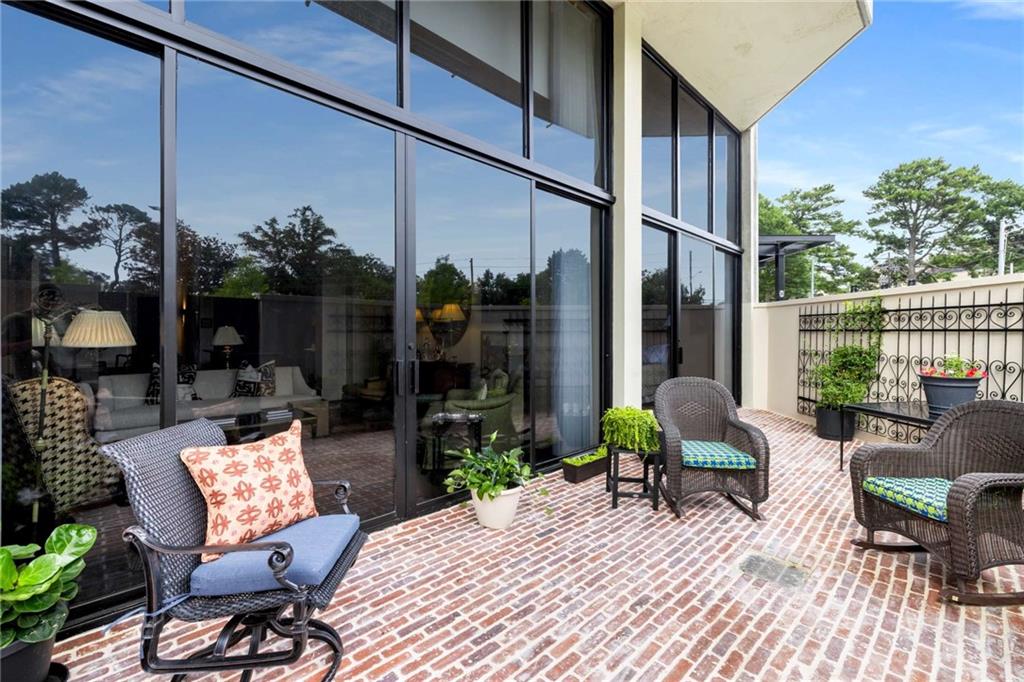 2660 Peachtree Road NW Unit 4G