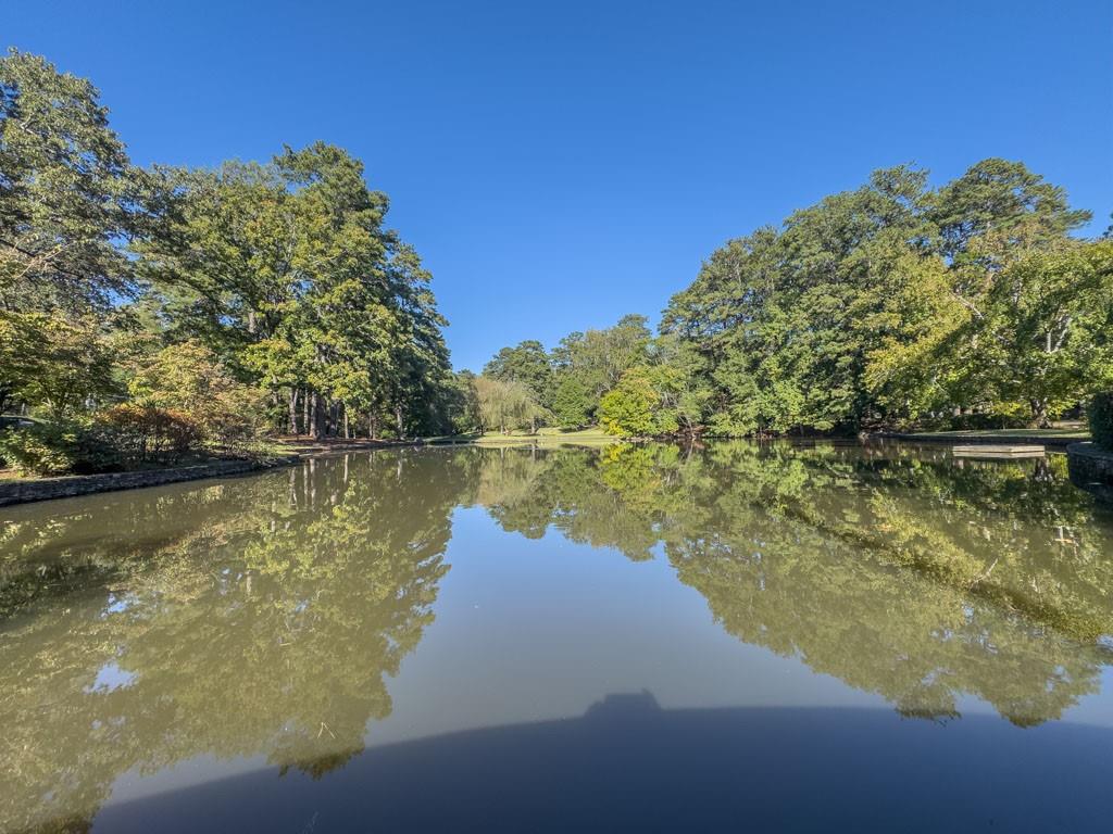 273 Peachtree Way NE