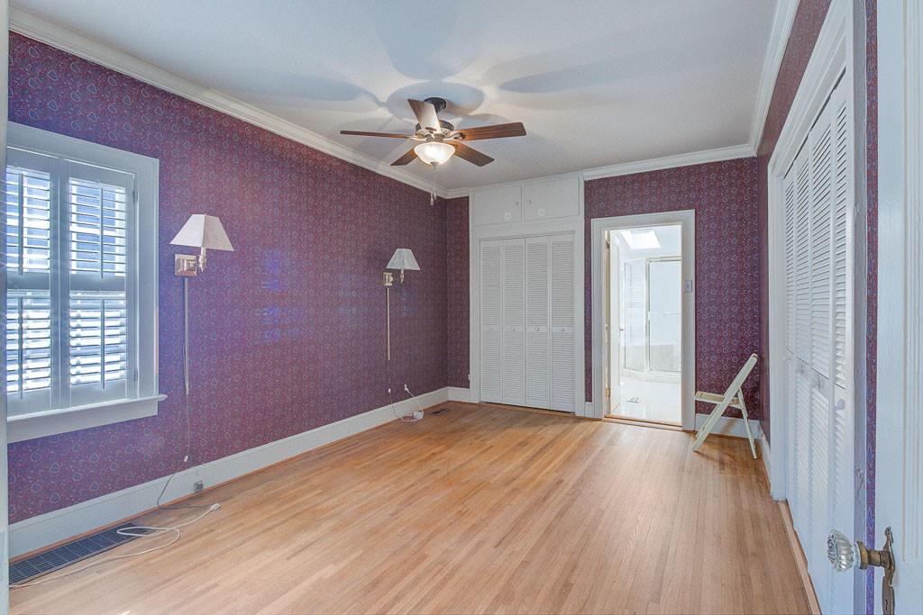 273 Peachtree Way NE