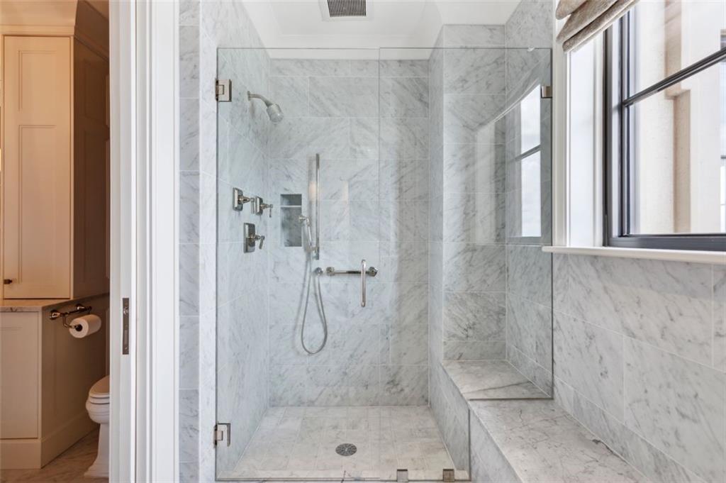 88 W PACES FERRY Road NW Unit 2140