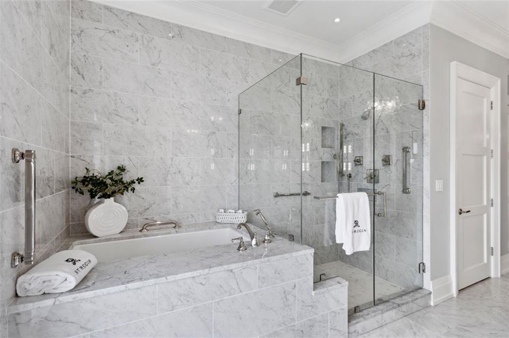 88 W PACES FERRY Road NW Unit 2140