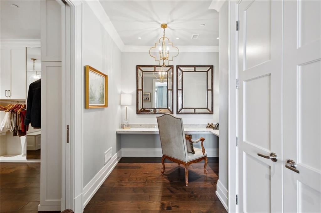 88 W PACES FERRY Road NW Unit 2140