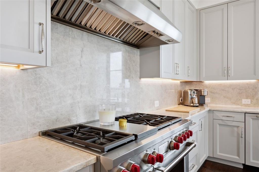 88 W PACES FERRY Road NW Unit 2140