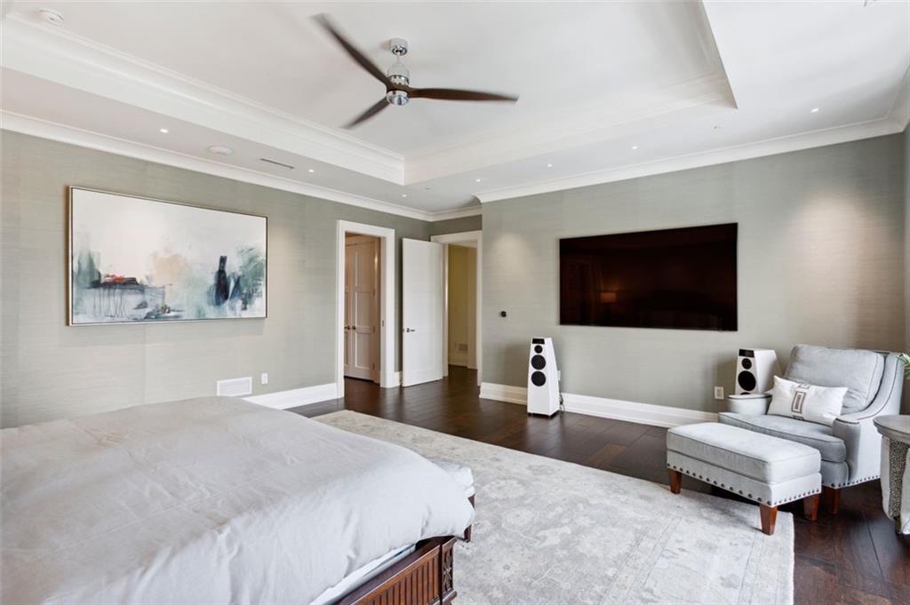 88 W PACES FERRY Road NW Unit 2140