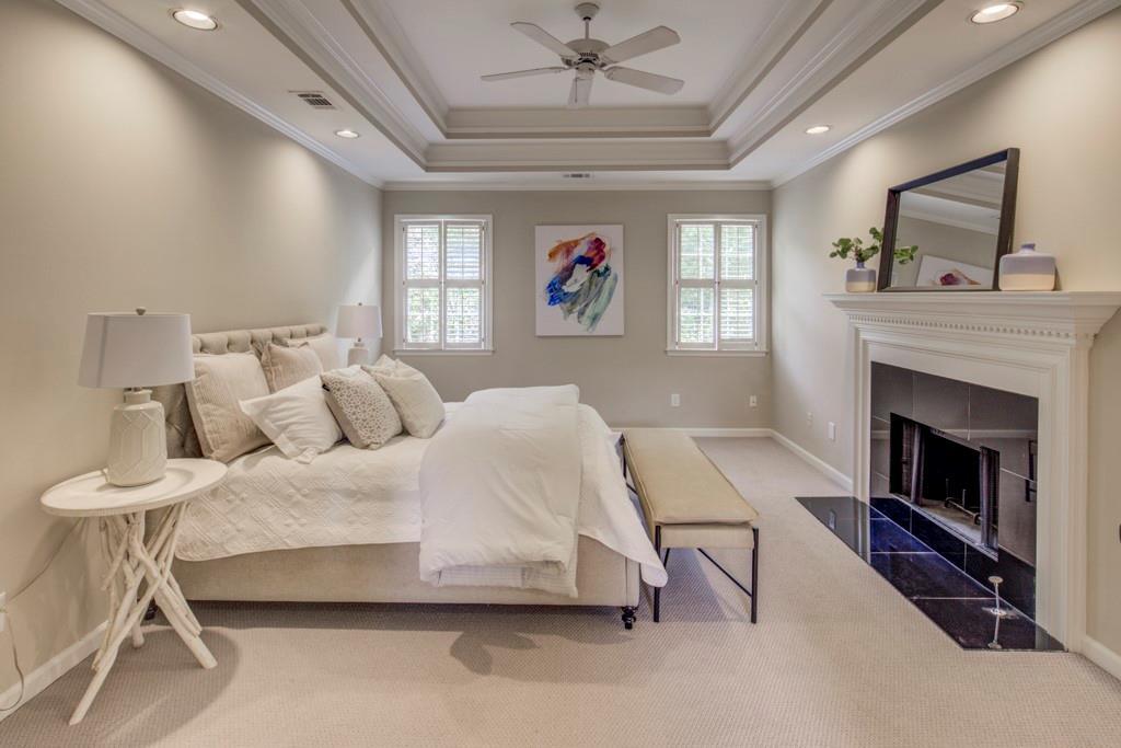 2059 Howell Mill Road NW