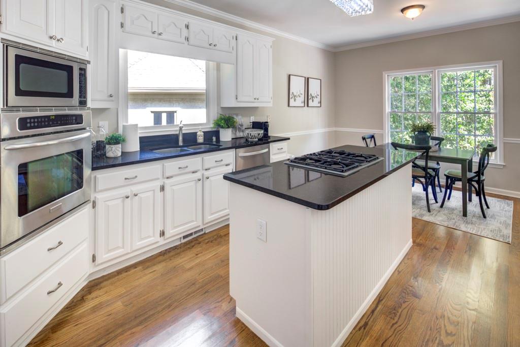 2059 Howell Mill Road NW