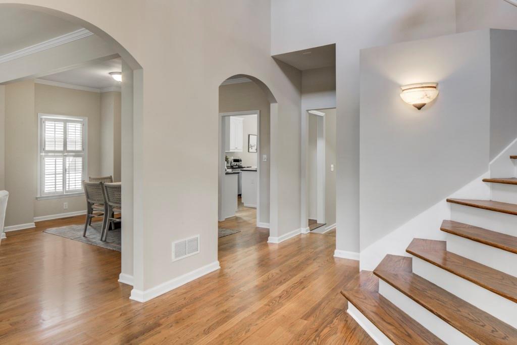 2059 Howell Mill Road NW