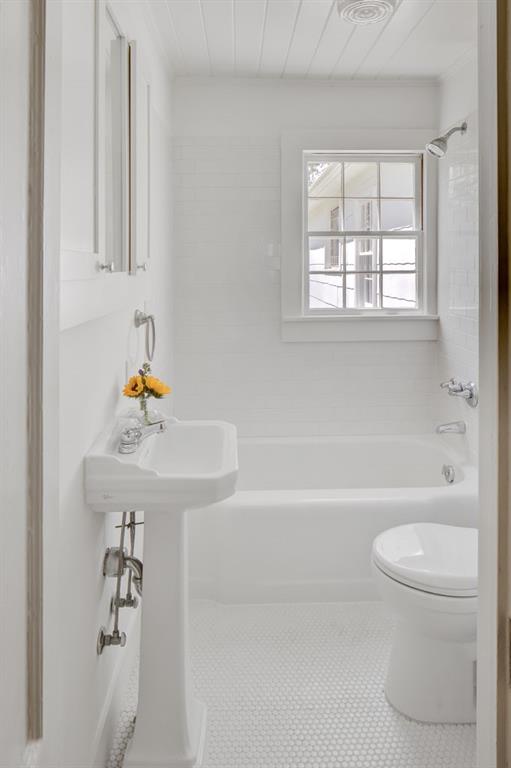 4141 Arrington Road SE