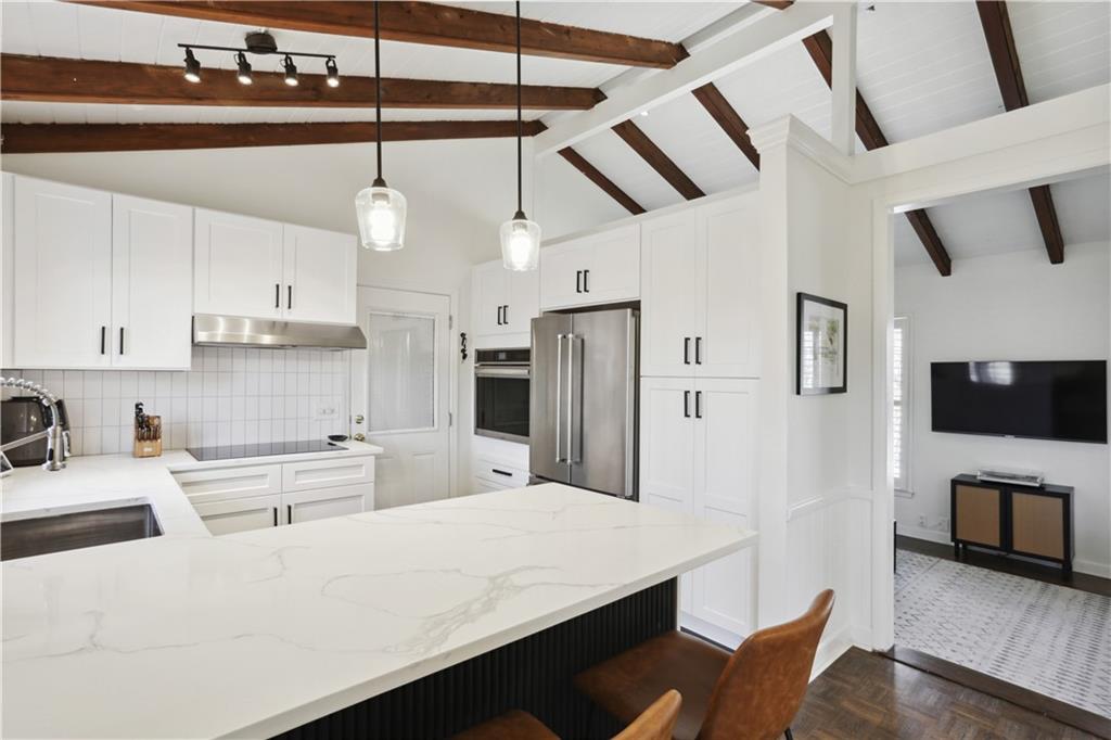 6555 Williamson Drive