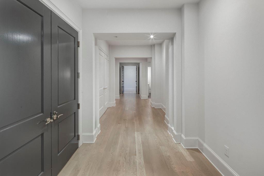 2500 Peachtree Road NW Unit 606N