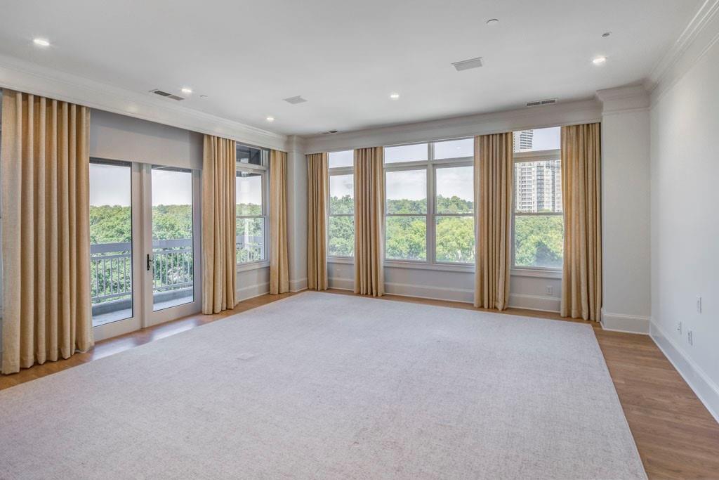 2500 Peachtree Road NW Unit 606N