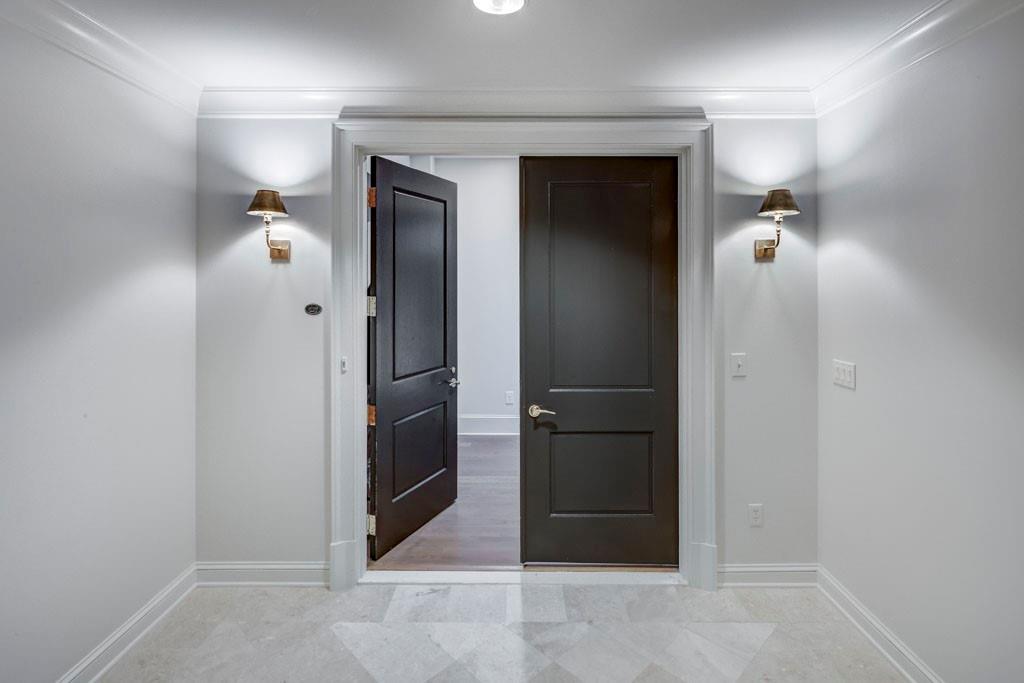 2500 Peachtree Road NW Unit 606N