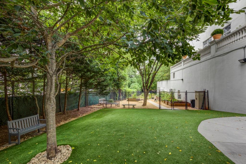 2500 Peachtree Road NW Unit 606N