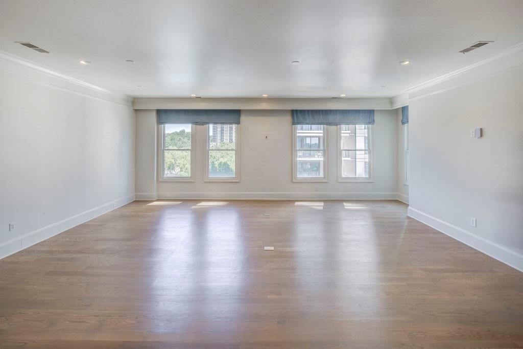 2500 Peachtree Road NW Unit 606N