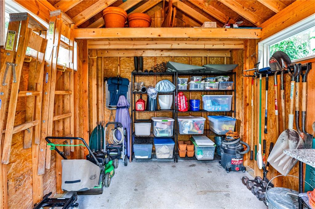 2226 Virginia Place NE