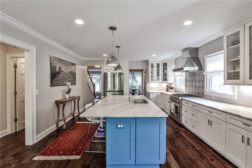 2226 Virginia Place NE