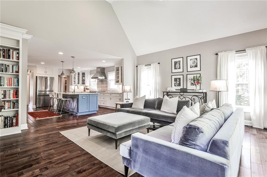 2226 Virginia Place NE