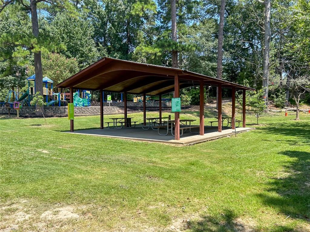 2226 Virginia Place NE