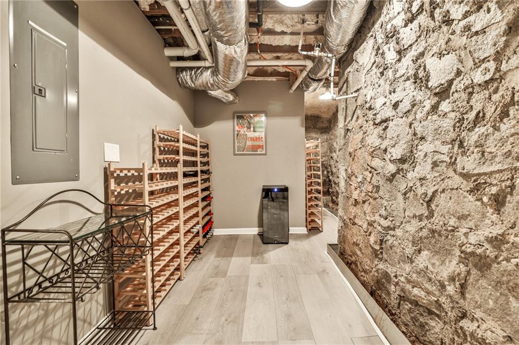 2226 Virginia Place NE