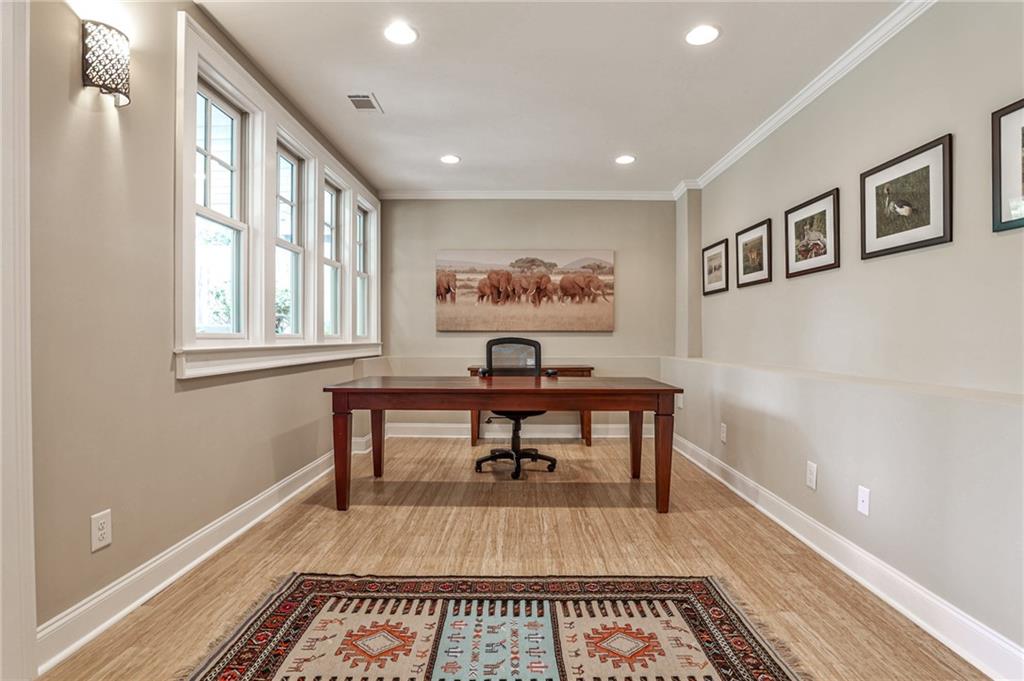 2226 Virginia Place NE