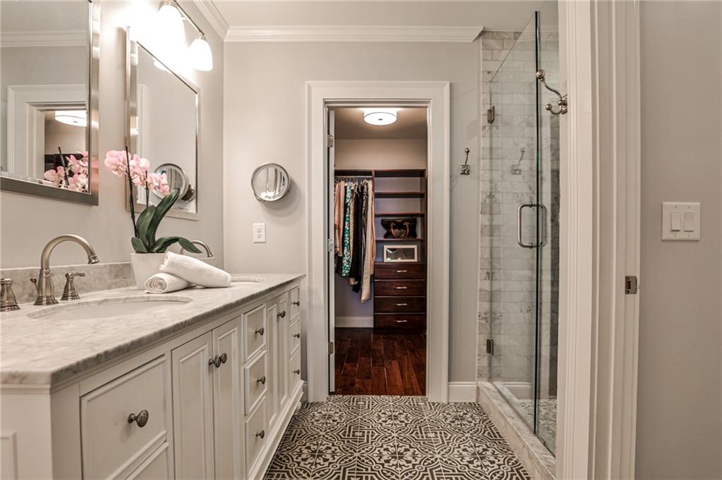 2226 Virginia Place NE