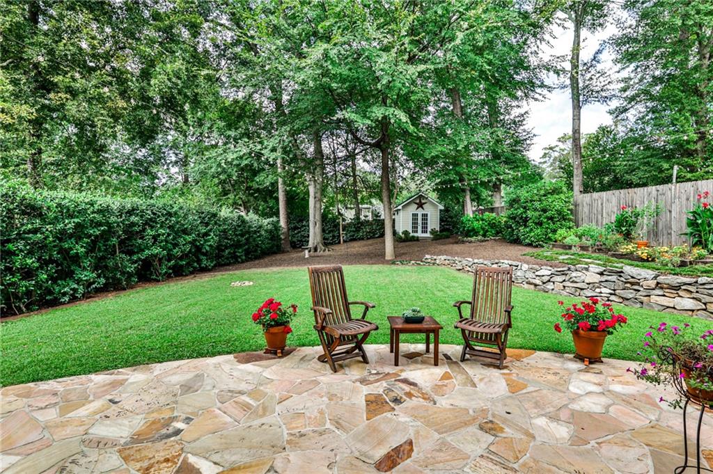 2226 Virginia Place NE