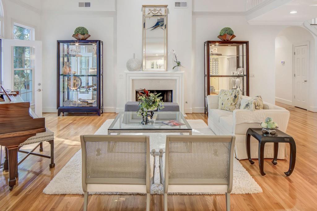 6715 Laurian Wood Drive