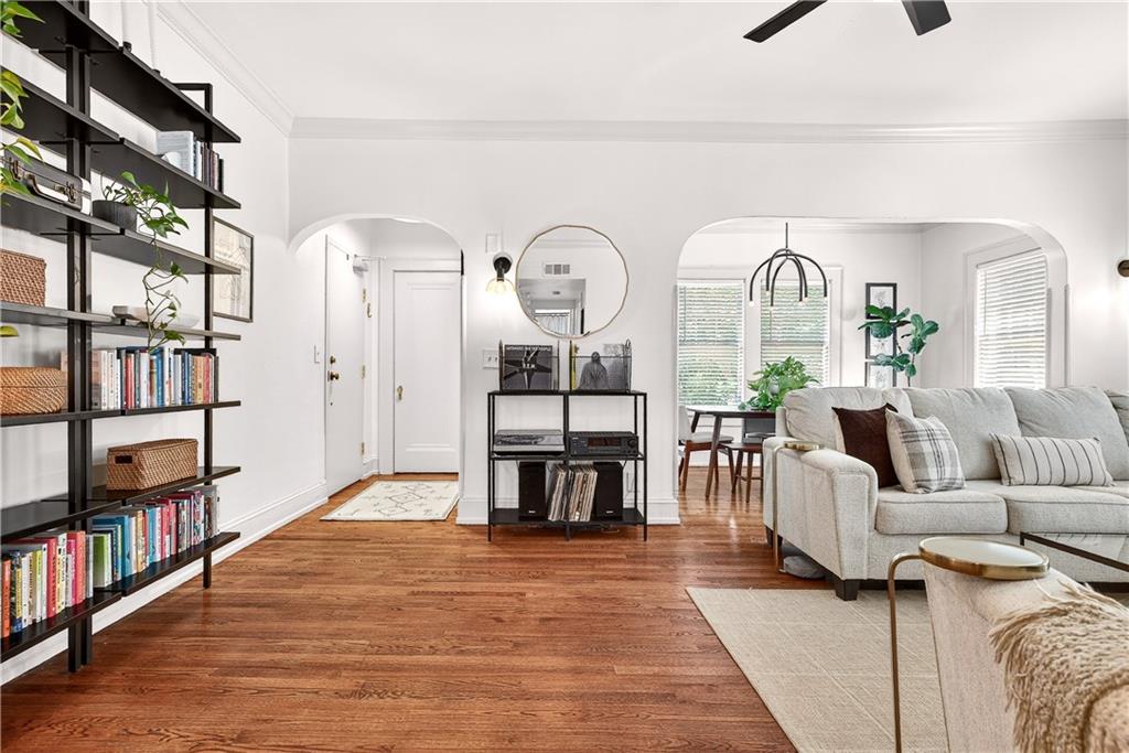 22 Collier Road NW Unit 8