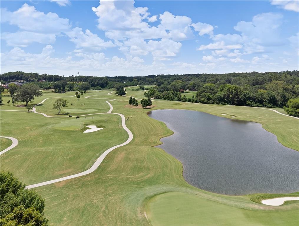 22 Collier Road NW Unit 8