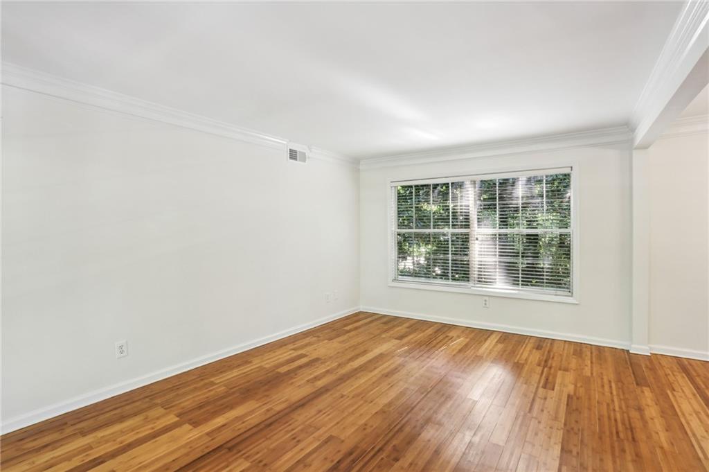 311 Peachtree Hills Avenue NE Unit 13B