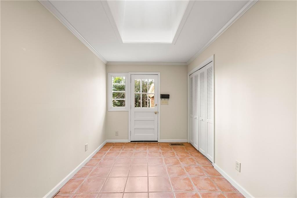 6550 Bridgewood Valley Road