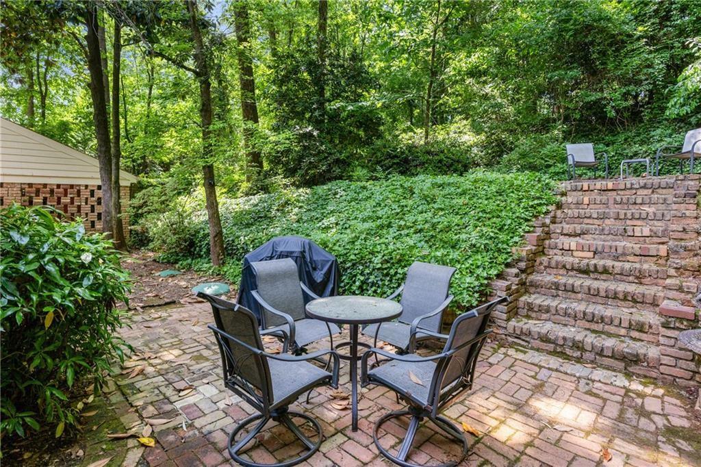 6550 Bridgewood Valley Road