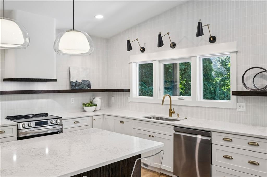 2387 Cranbrooke Drive