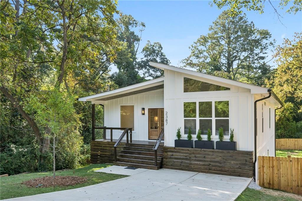 2387 Cranbrooke Drive