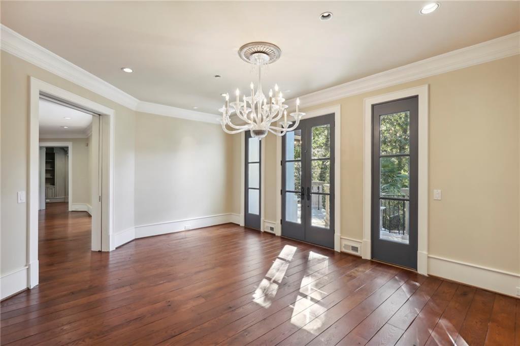 1965 W Wesley Road NW