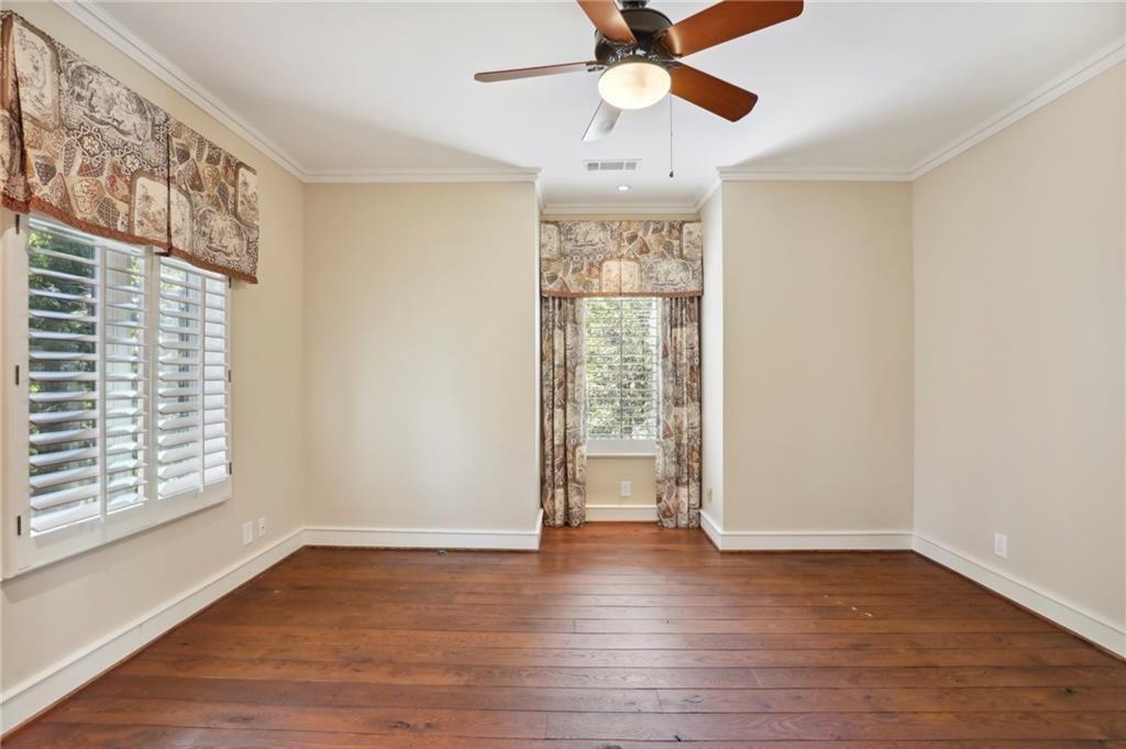 1965 W Wesley Road NW