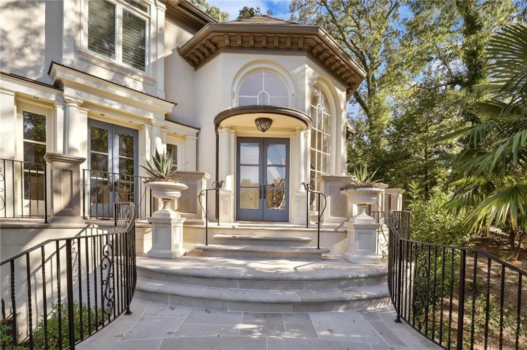 1965 W Wesley Road NW