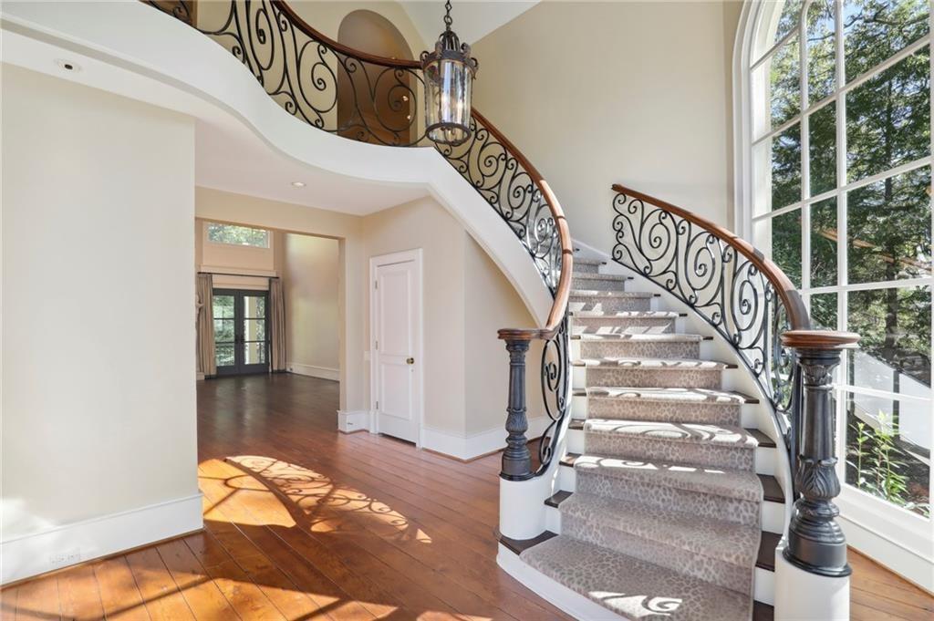 1965 W Wesley Road NW