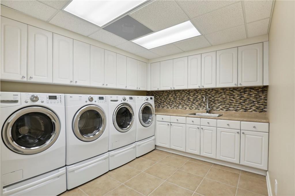 1965 W Wesley Road NW